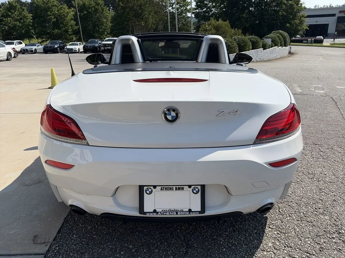 2014 BMW Z4 sDrive35is thumbnail 12