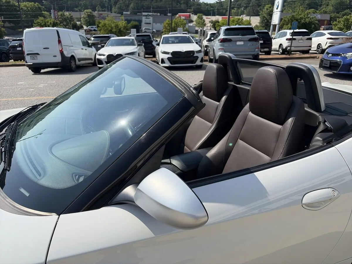 2014 BMW Z4 sDrive35is thumbnail 24