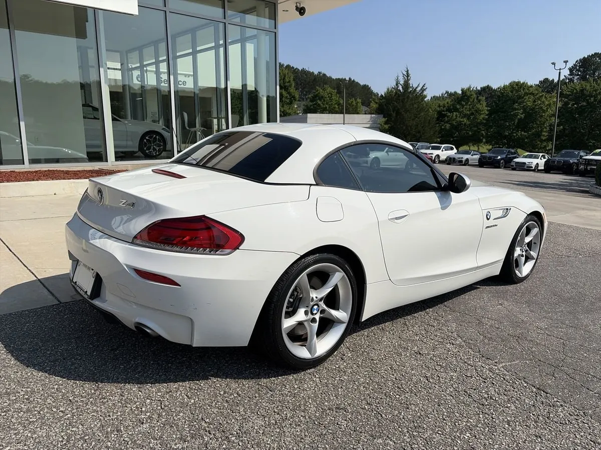 2014 BMW Z4 sDrive35is thumbnail 8
