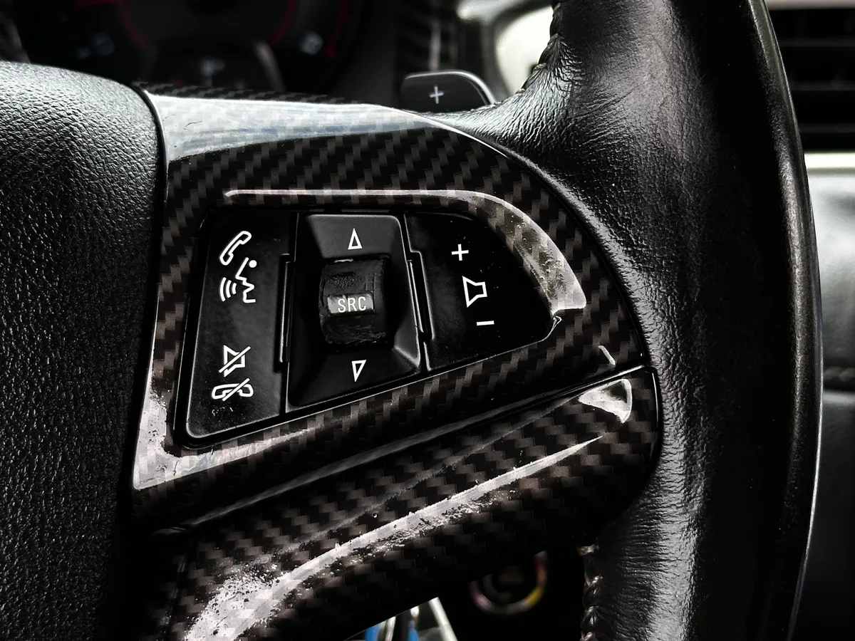 2014 Chevrolet Camaro LT thumbnail 18