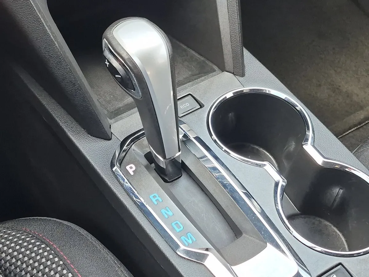 2014 Chevrolet Equinox LT thumbnail 15