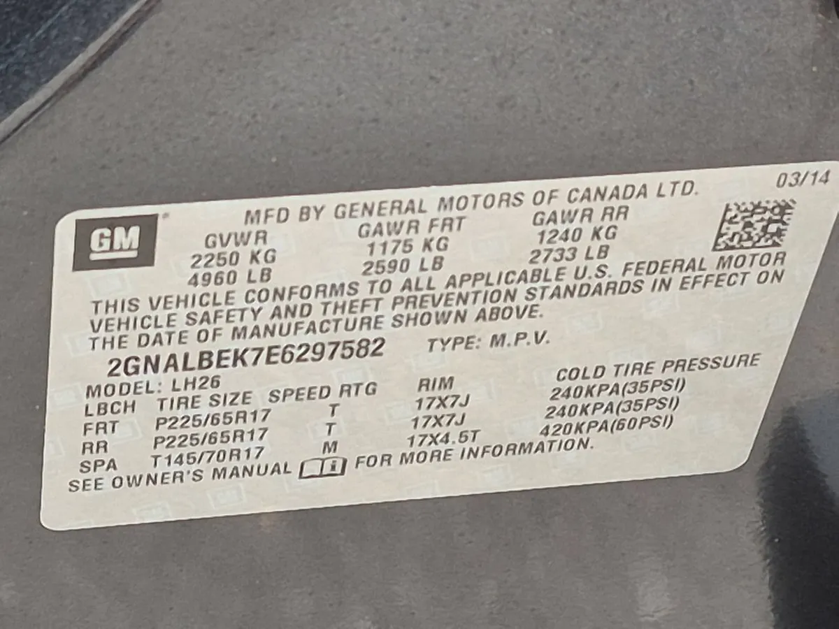 2014 Chevrolet Equinox LT thumbnail 32