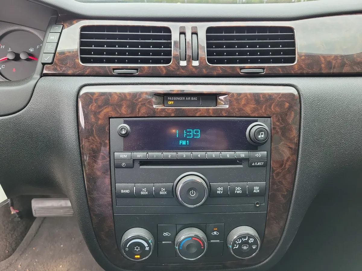 2014 Chevrolet Impala Limited LS thumbnail 17