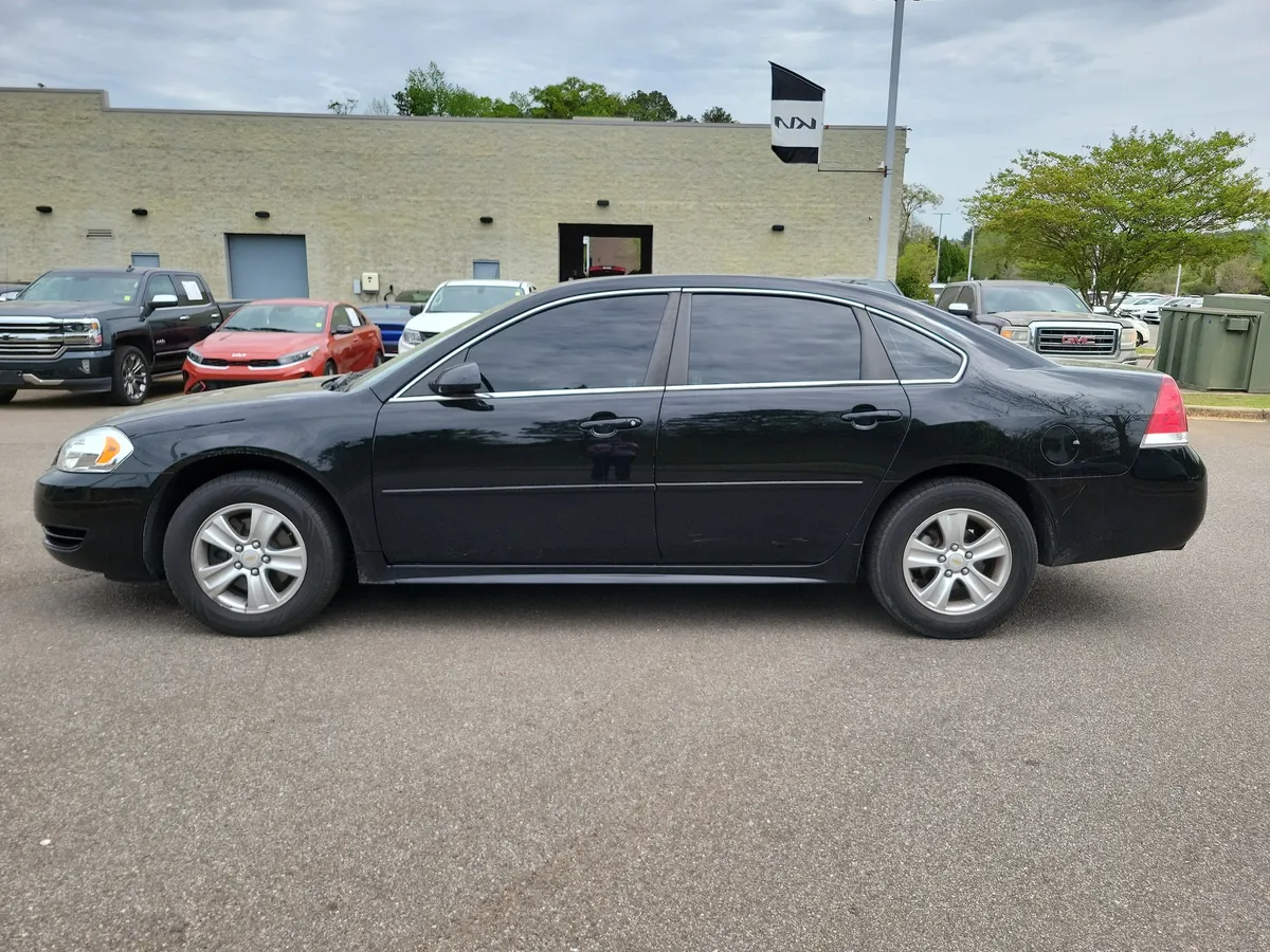 2014 Chevrolet Impala Limited LS thumbnail 2