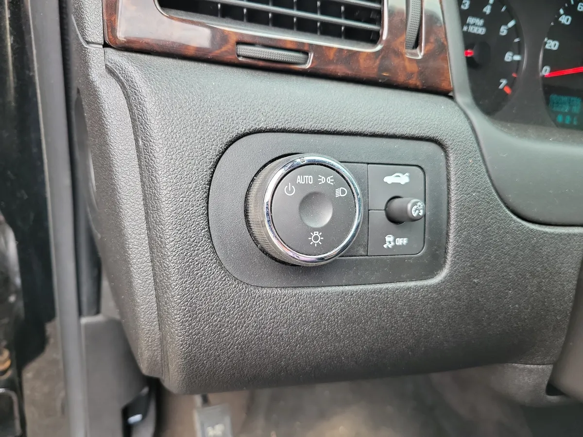 2014 Chevrolet Impala Limited LS thumbnail 22