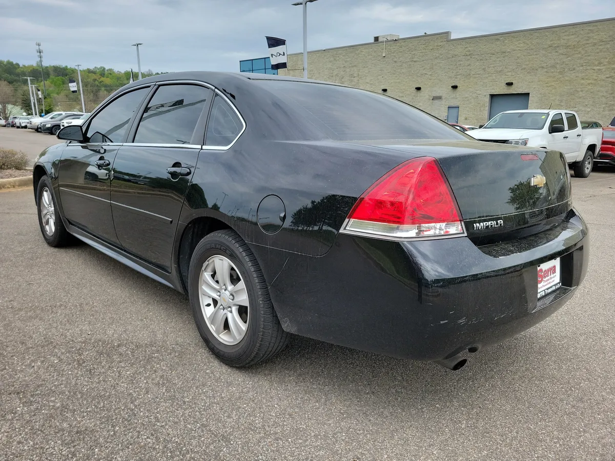 2014 Chevrolet Impala Limited LS thumbnail 3