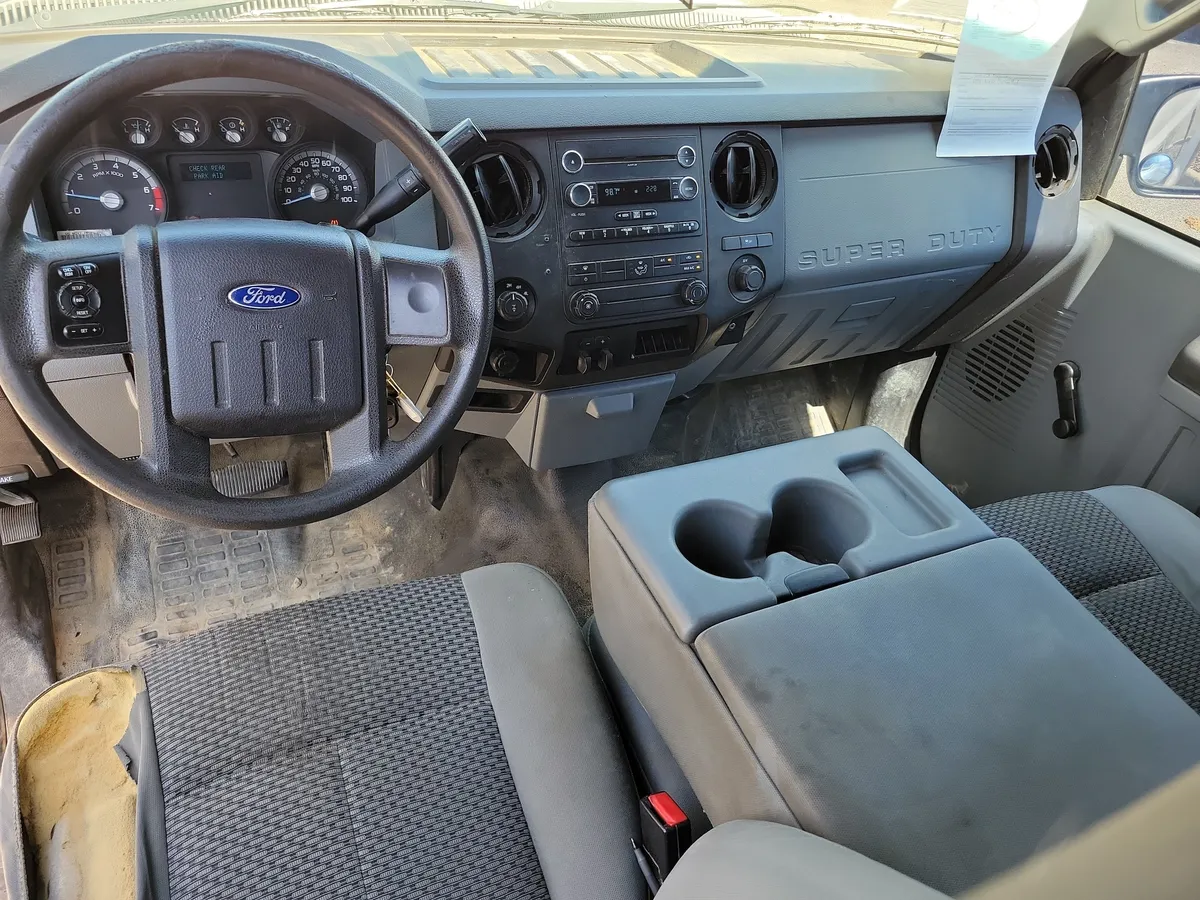 2014 Ford F-250 XLT thumbnail 14