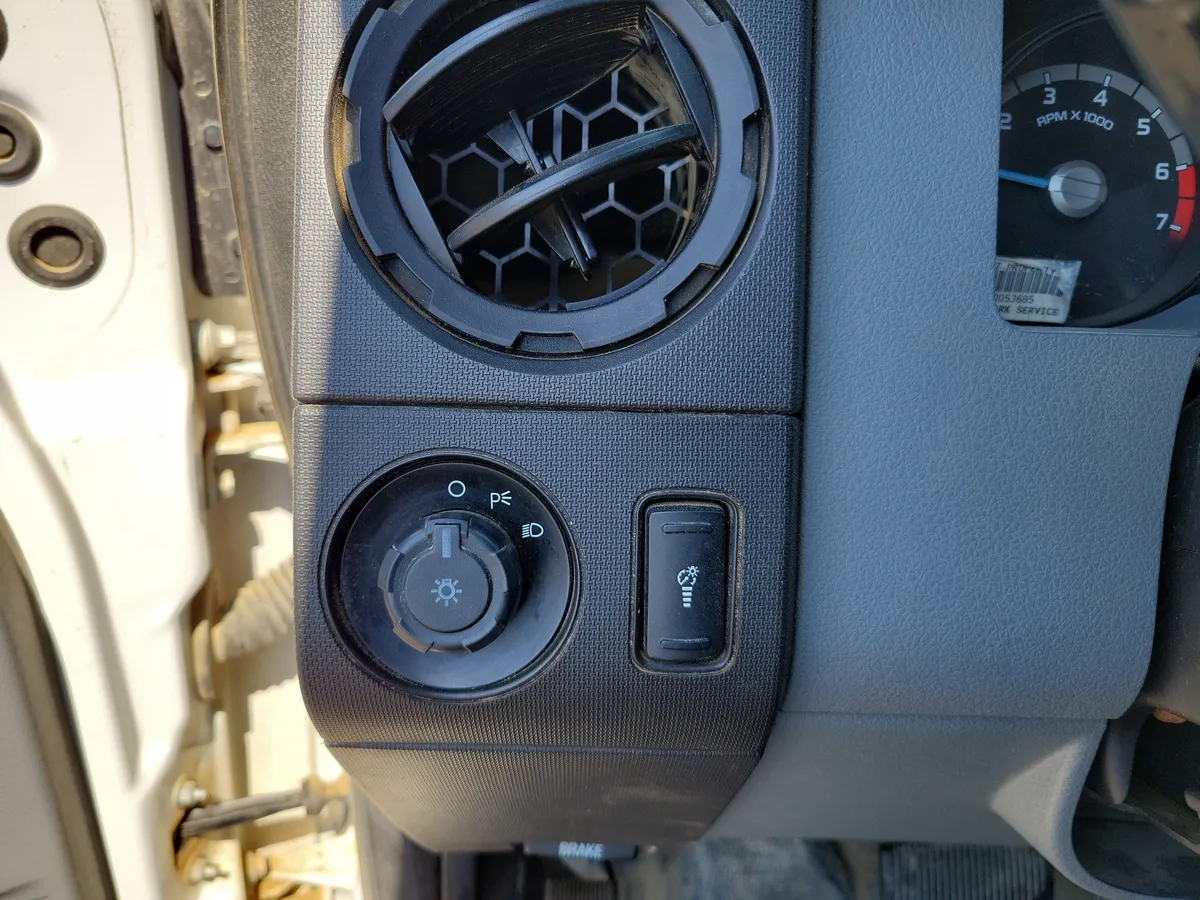 2014 Ford F-250 XLT thumbnail 18