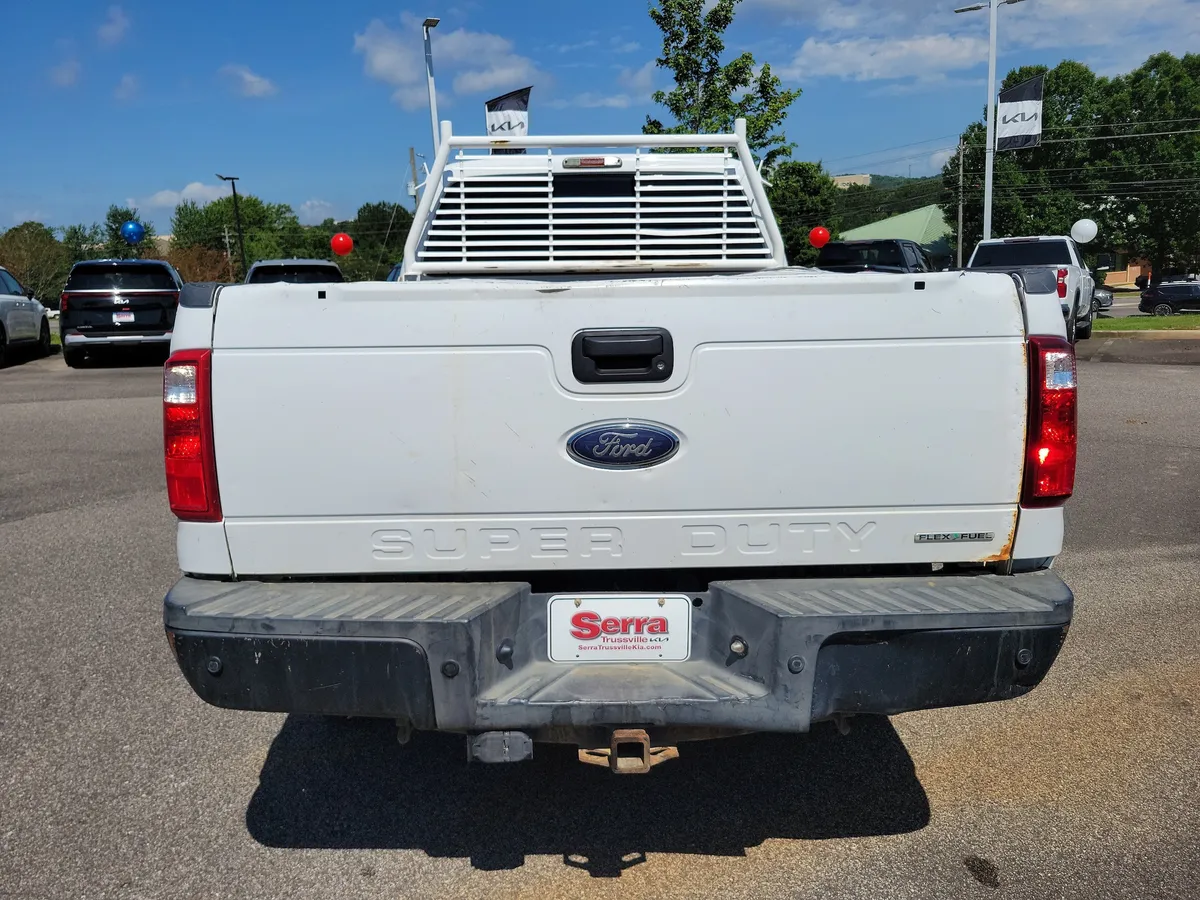 2014 Ford F-250 XLT thumbnail 4
