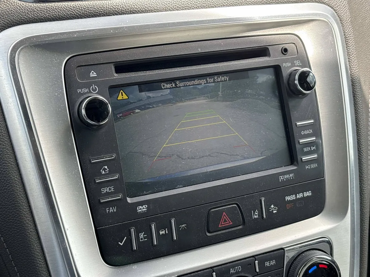 2014 GMC Acadia SLT thumbnail 25