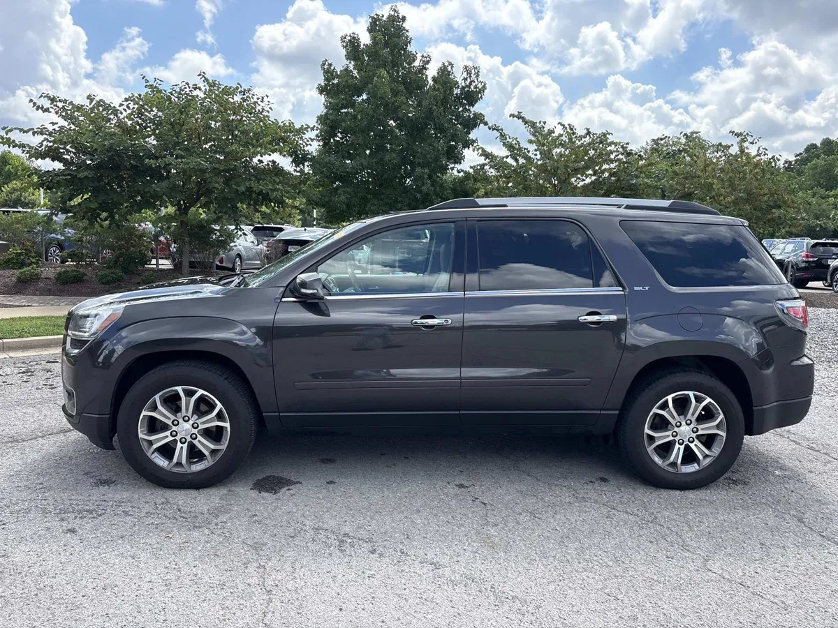 2014 GMC Acadia SLT thumbnail 4