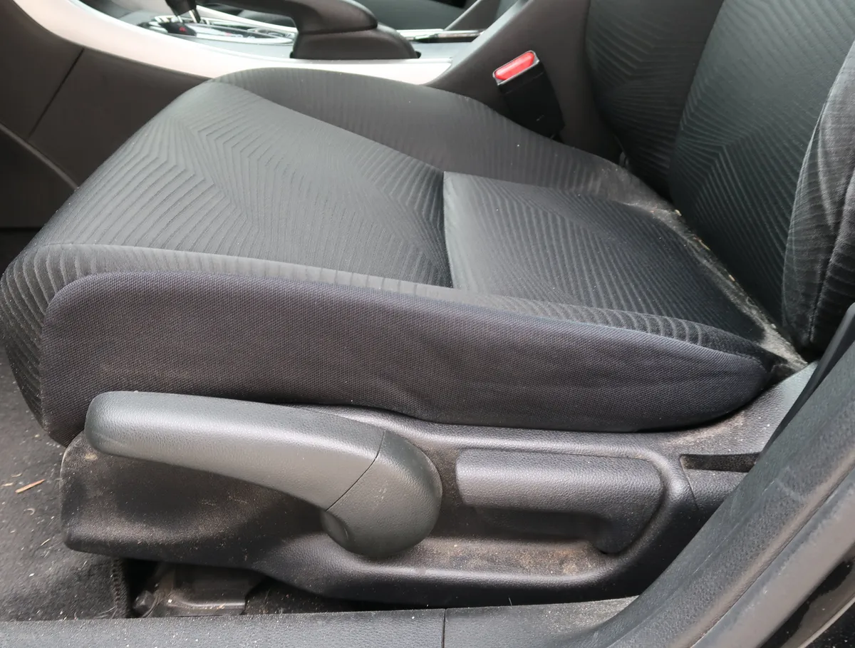 2014 Honda Accord LX thumbnail 13