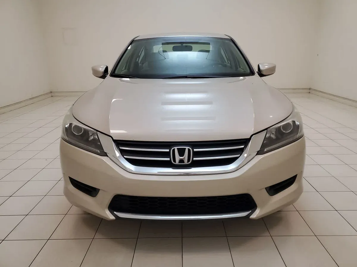 2014 Honda Accord LX thumbnail 22