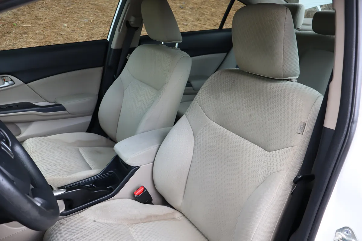 2014 Honda Civic LX thumbnail 15