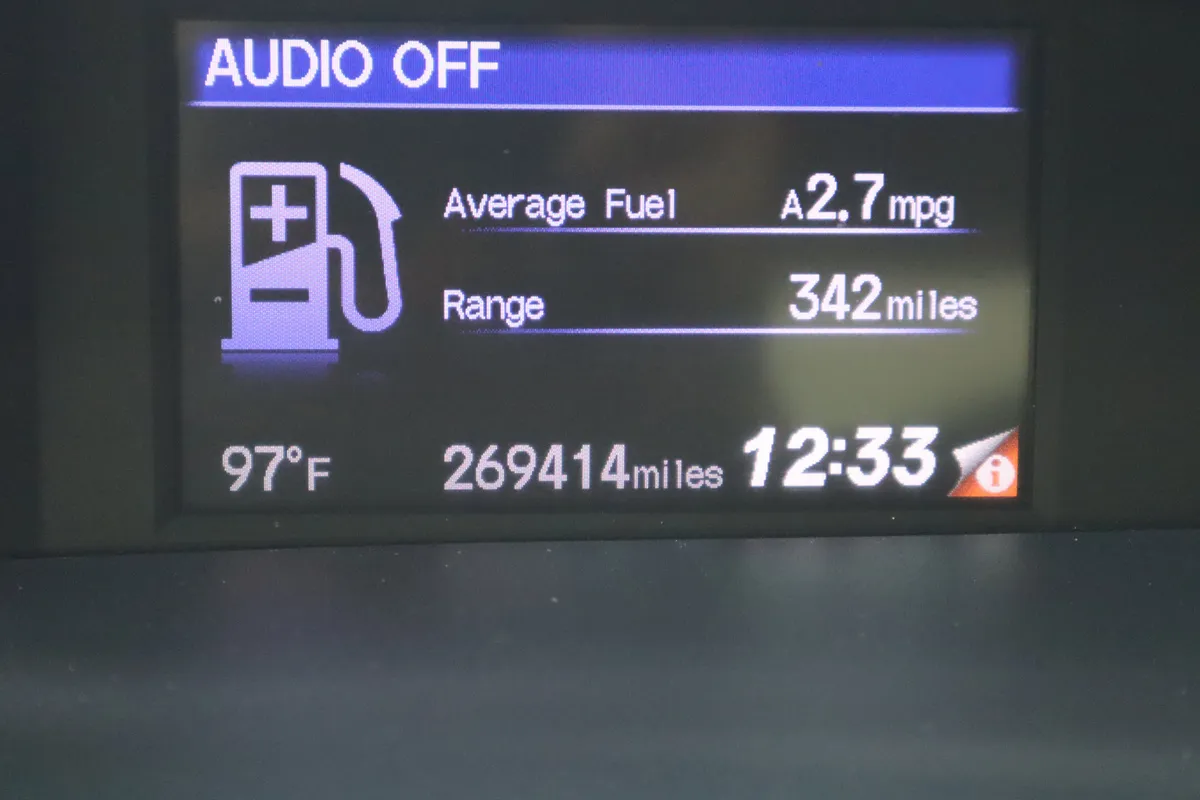 2014 Honda Civic LX thumbnail 25