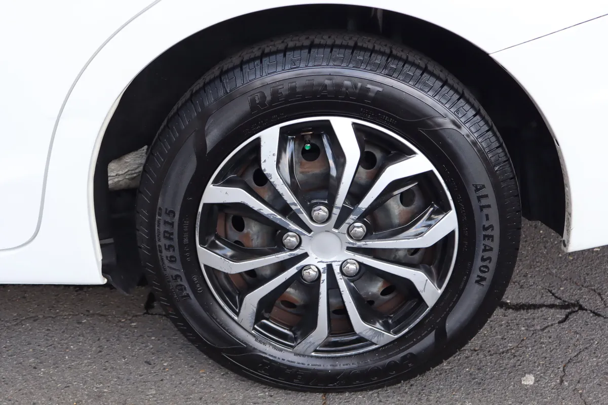 2014 Honda Civic LX thumbnail 35