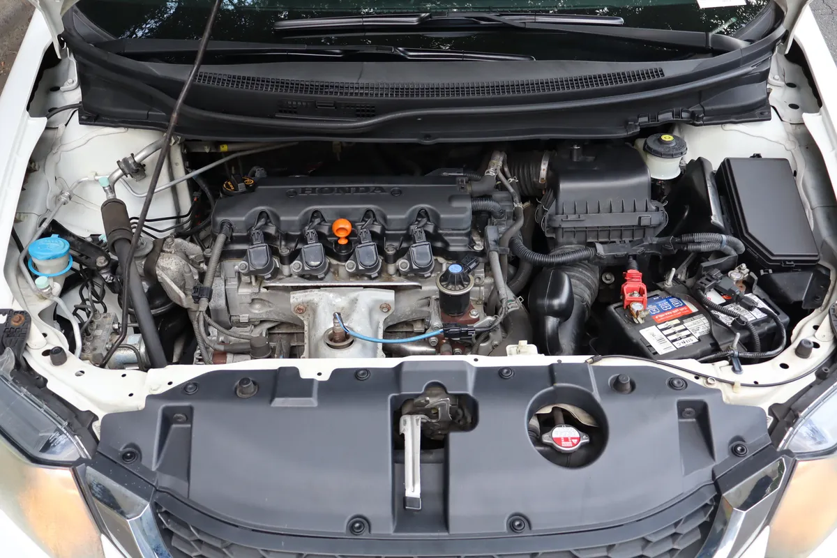 2014 Honda Civic LX thumbnail 38