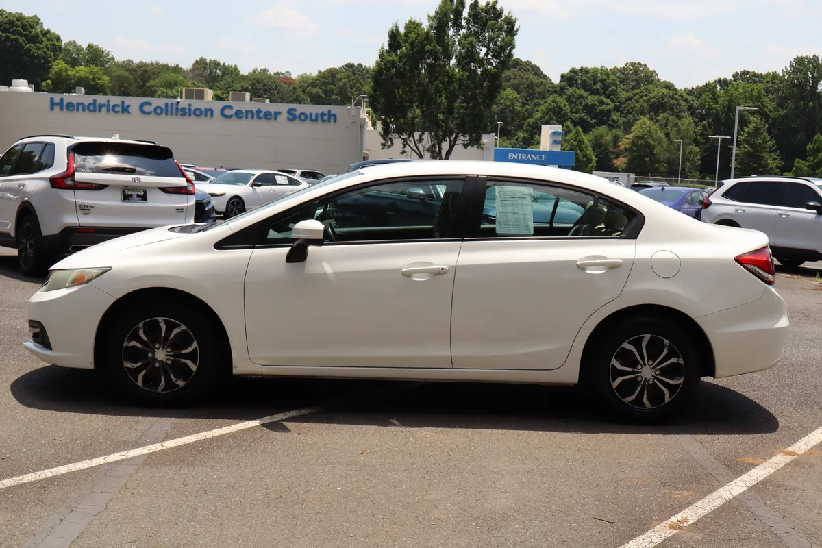 2014 Honda Civic LX thumbnail 6