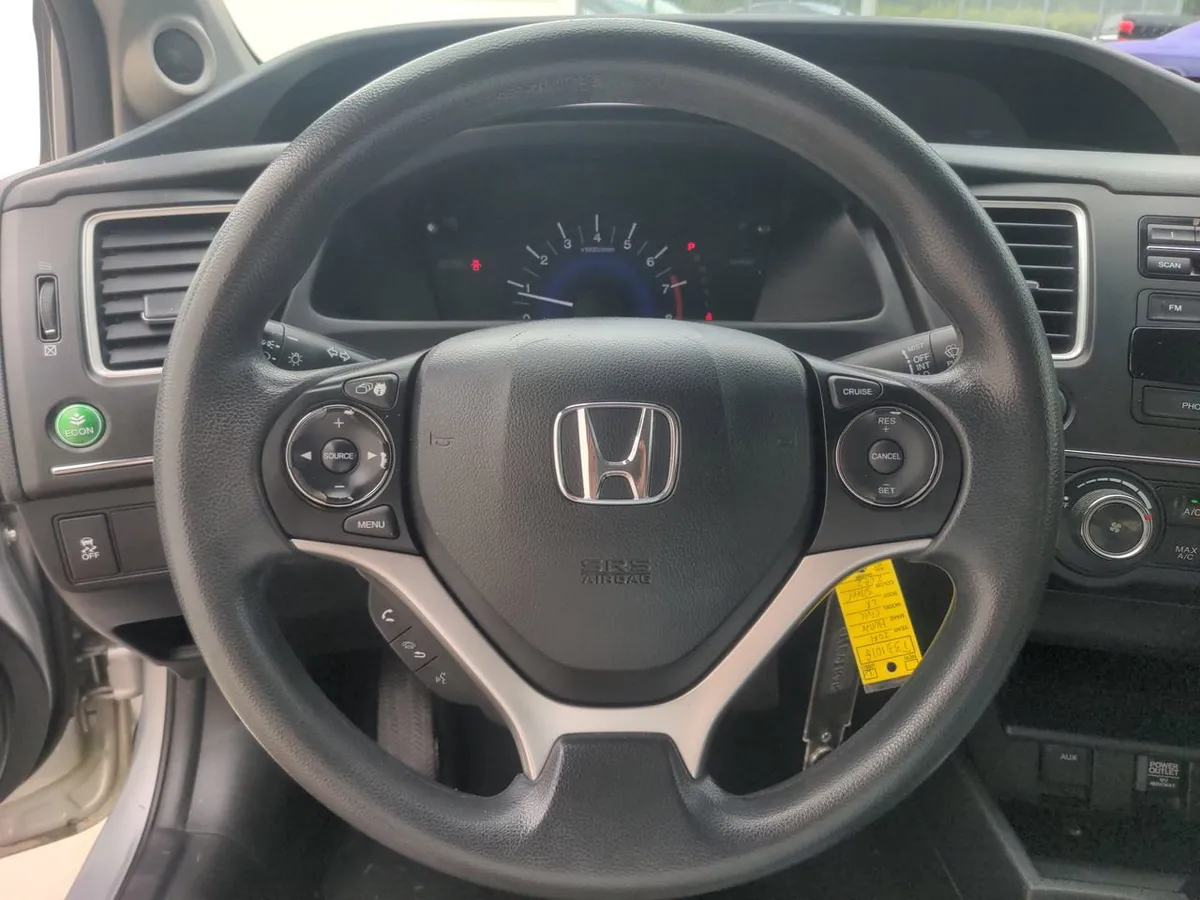 2014 Honda Civic LX thumbnail 17