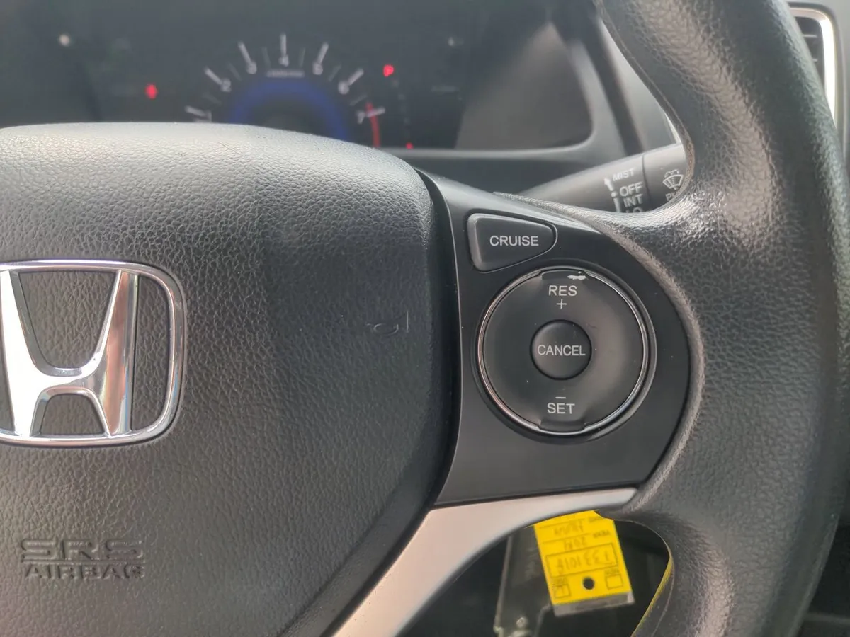 2014 Honda Civic LX thumbnail 19