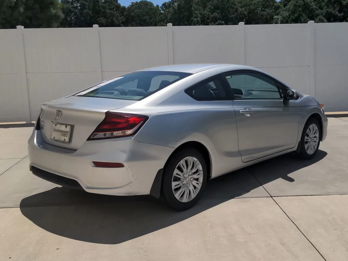2014 Honda Civic LX thumbnail 9