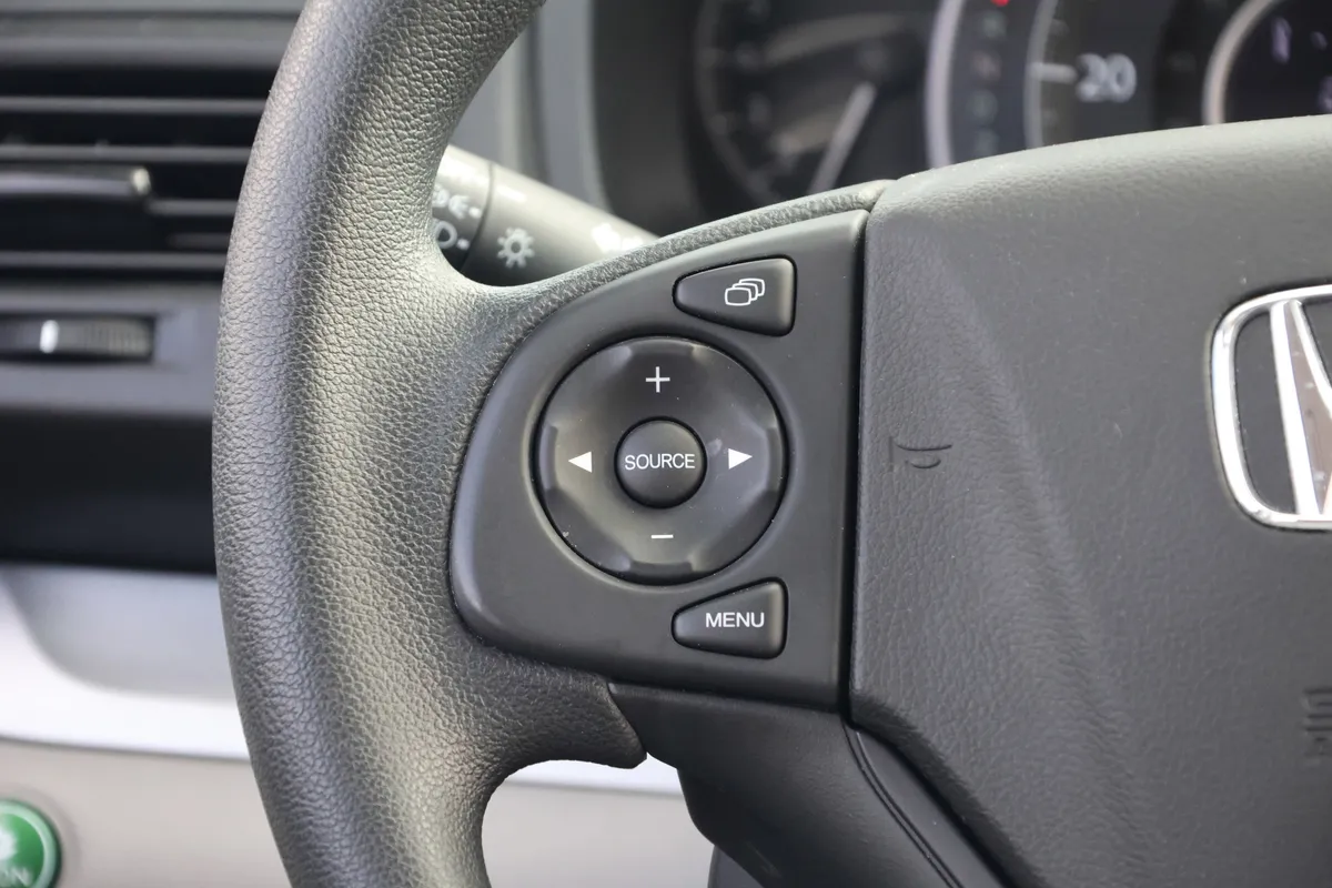 2014 Honda CR-V LX thumbnail 17