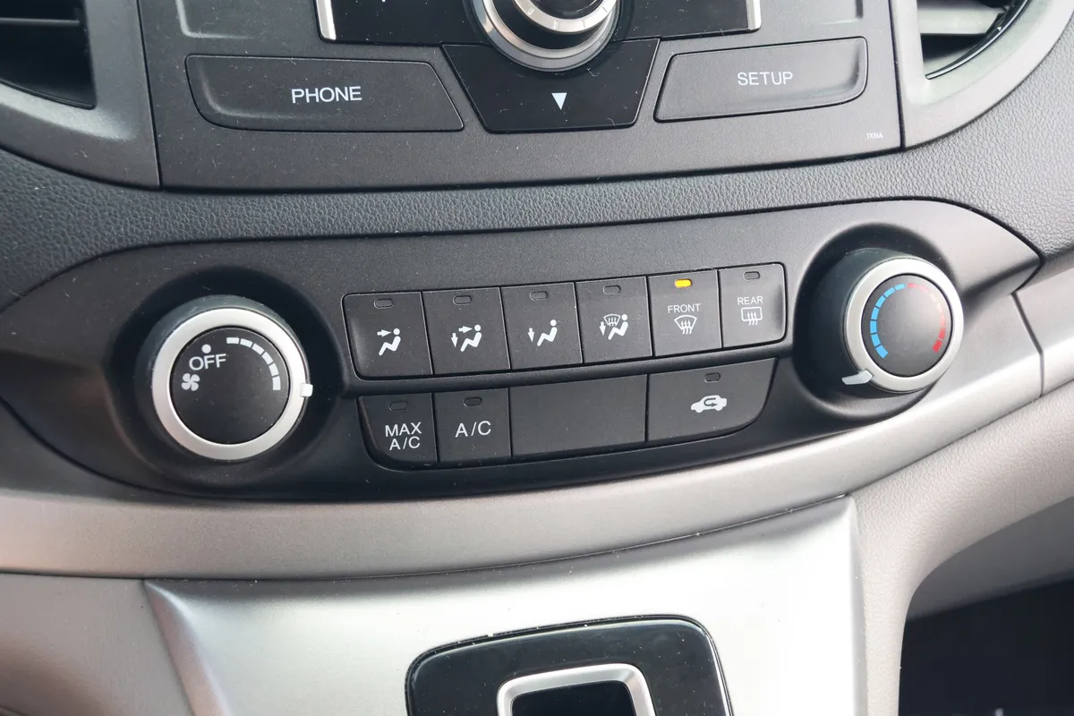 2014 Honda CR-V LX thumbnail 26