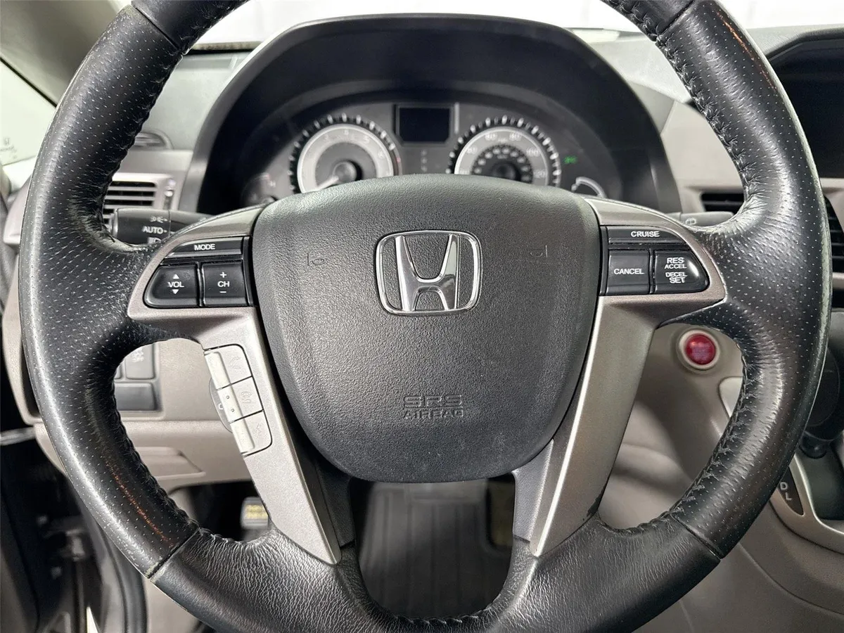 2014 Honda Odyssey EX-L thumbnail 15