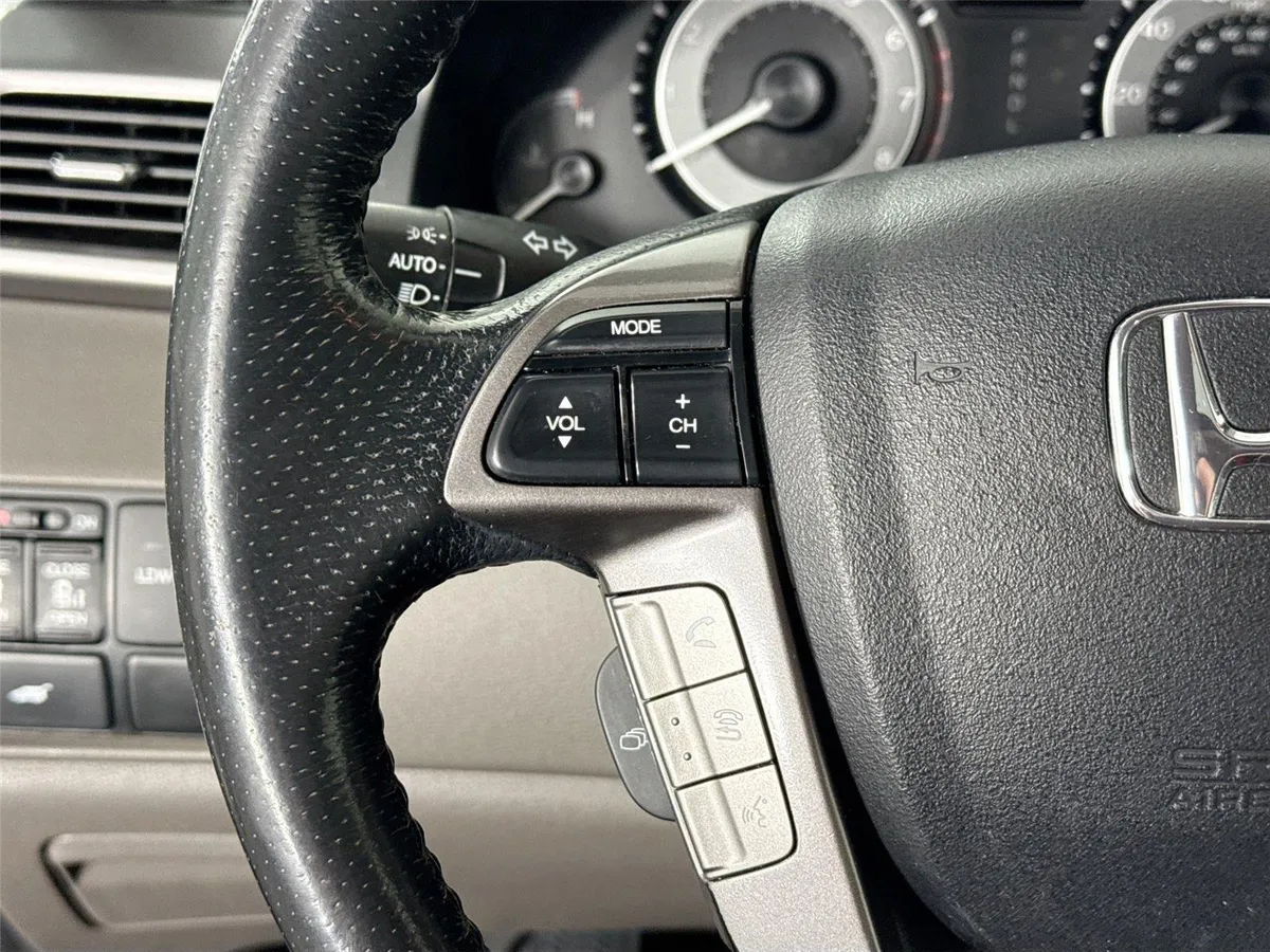 2014 Honda Odyssey EX-L thumbnail 16