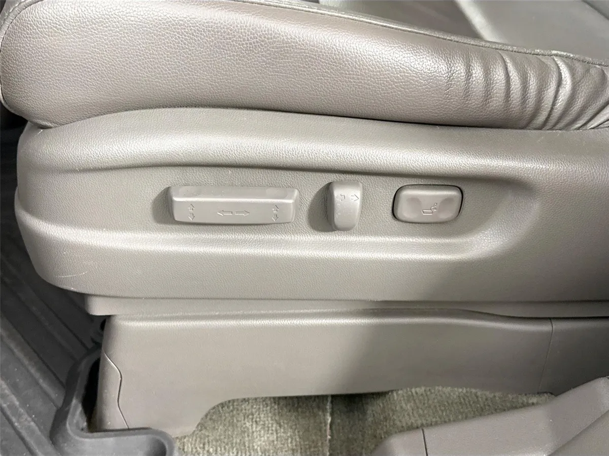 2014 Honda Odyssey EX-L thumbnail 28