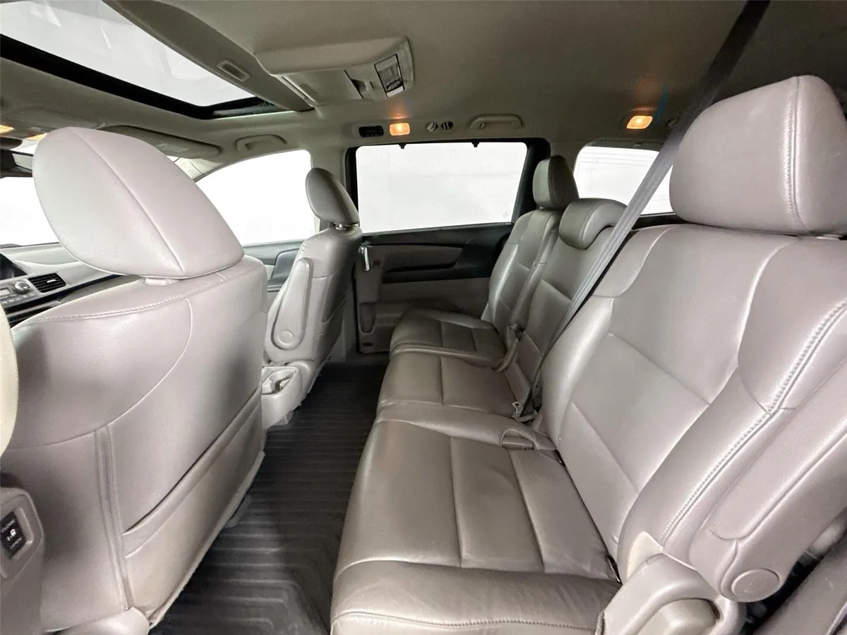 2014 Honda Odyssey EX-L thumbnail 29