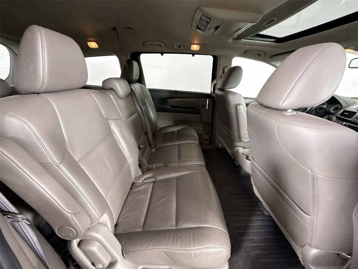2014 Honda Odyssey EX-L thumbnail 38