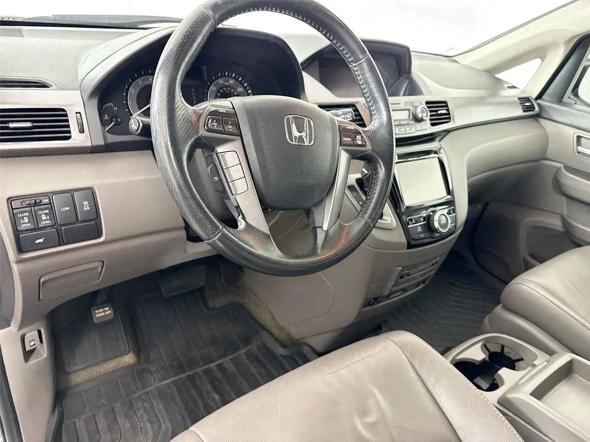 2014 Honda Odyssey EX-L thumbnail 4