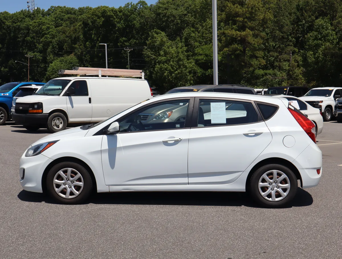 2014 Hyundai Accent GS thumbnail 5