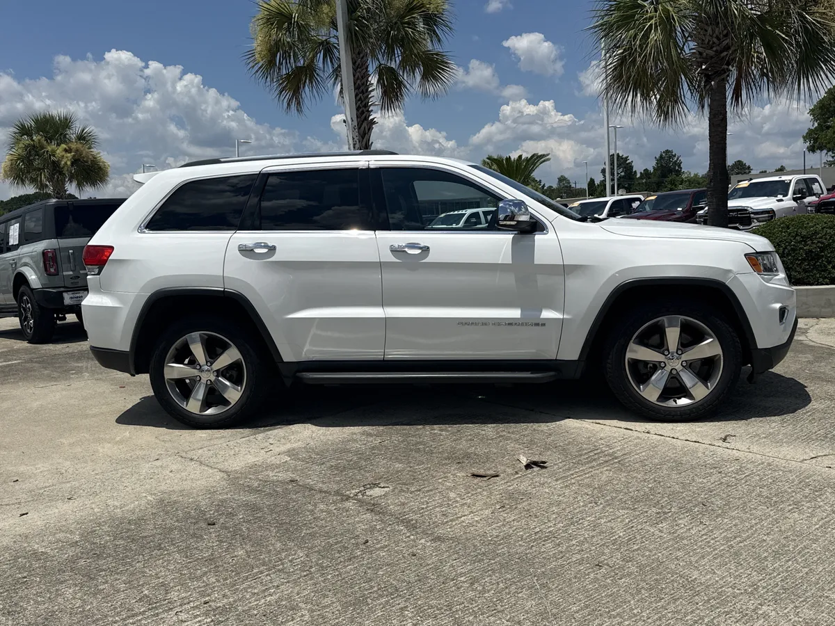 2014 Jeep Grand Cherokee Limited thumbnail 10
