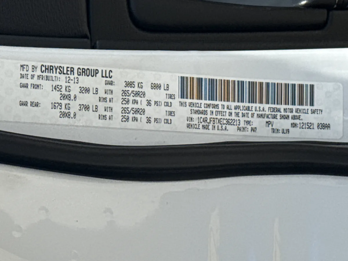 2014 Jeep Grand Cherokee Limited thumbnail 34