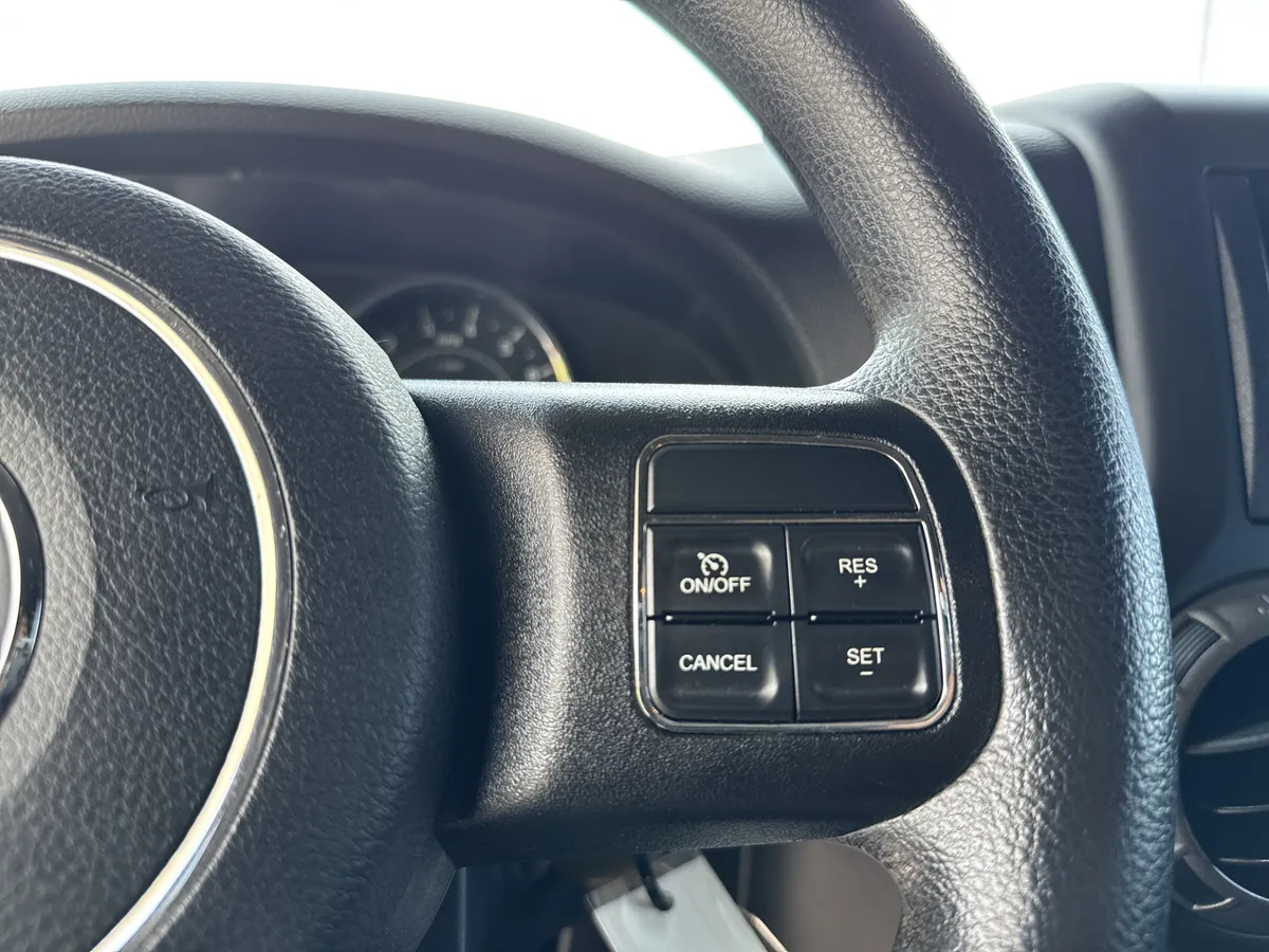 2014 Jeep Wrangler Unlimited Sport thumbnail 18