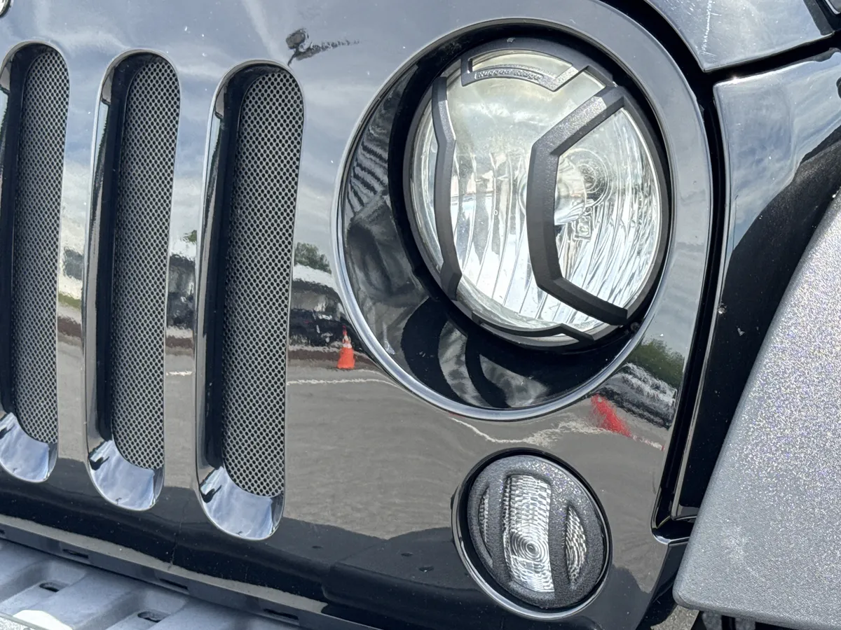 2014 Jeep Wrangler Unlimited Sport thumbnail 5