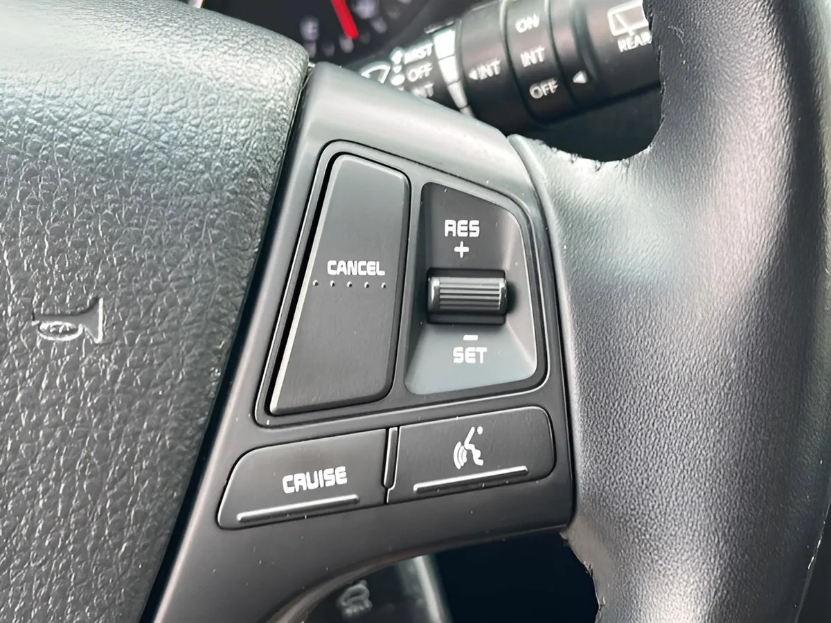 2014 Kia Sorento LX thumbnail 17