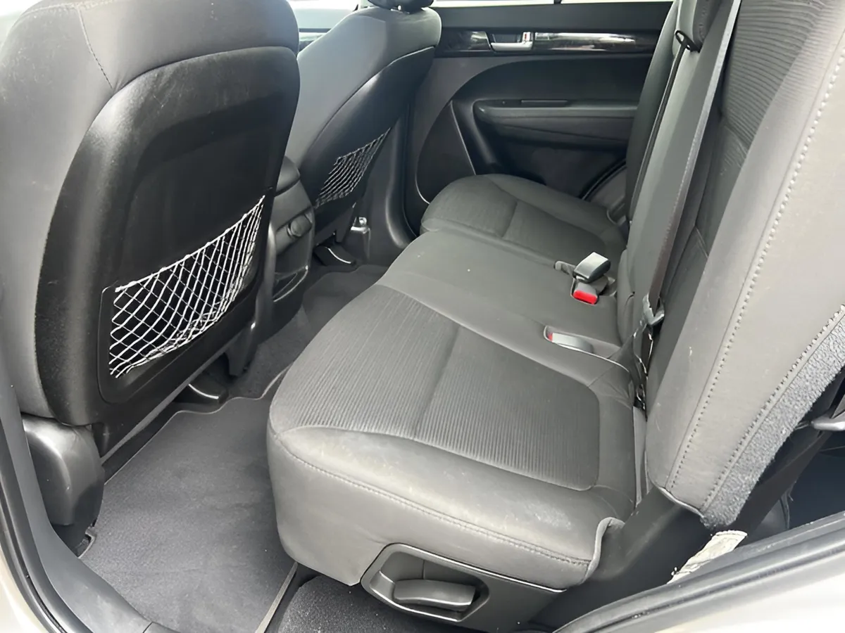 2014 Kia Sorento LX thumbnail 19