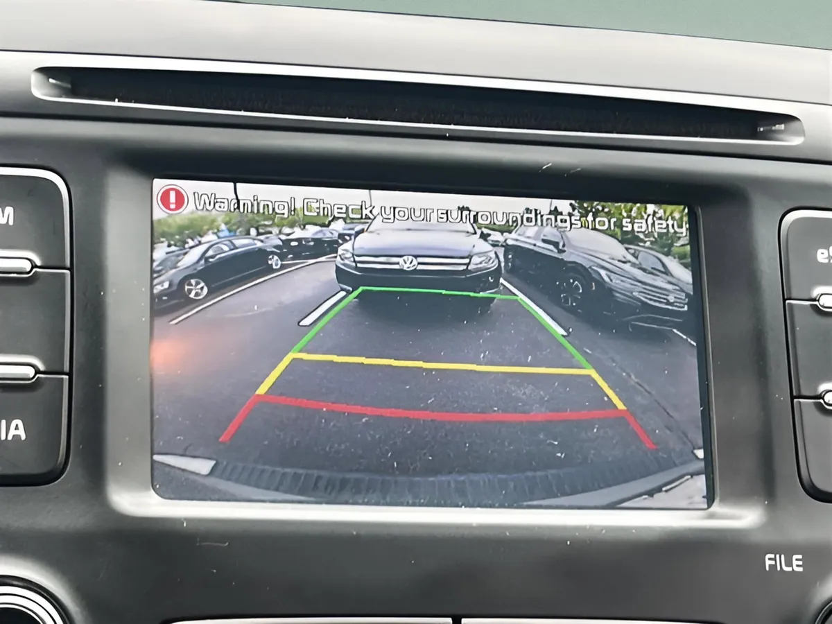 2014 Kia Sorento LX thumbnail 22