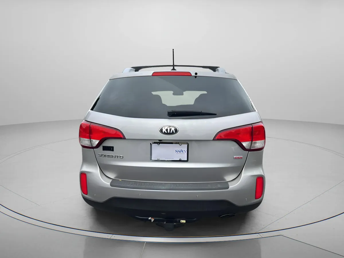 2014 Kia Sorento LX thumbnail 4