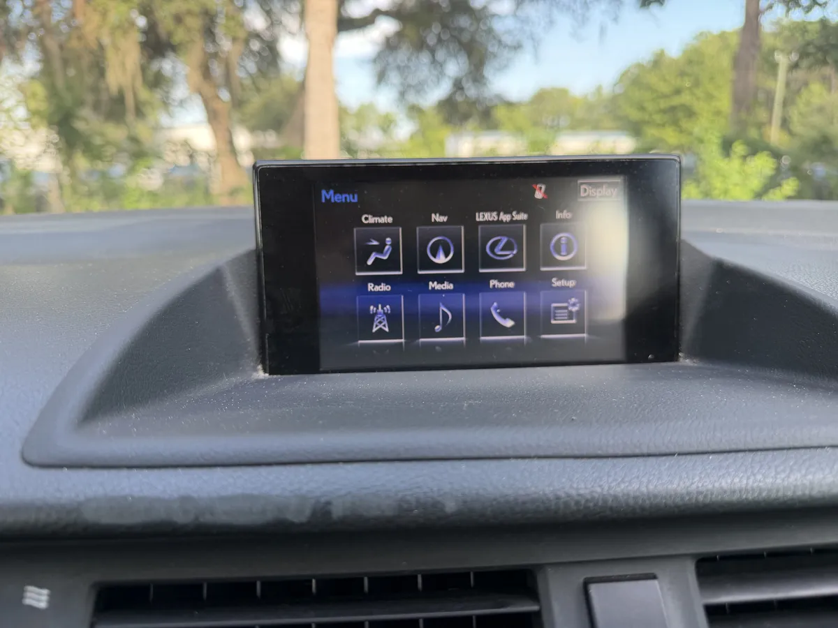 2014 Lexus CT 200h Hybrid Hybrid thumbnail 18