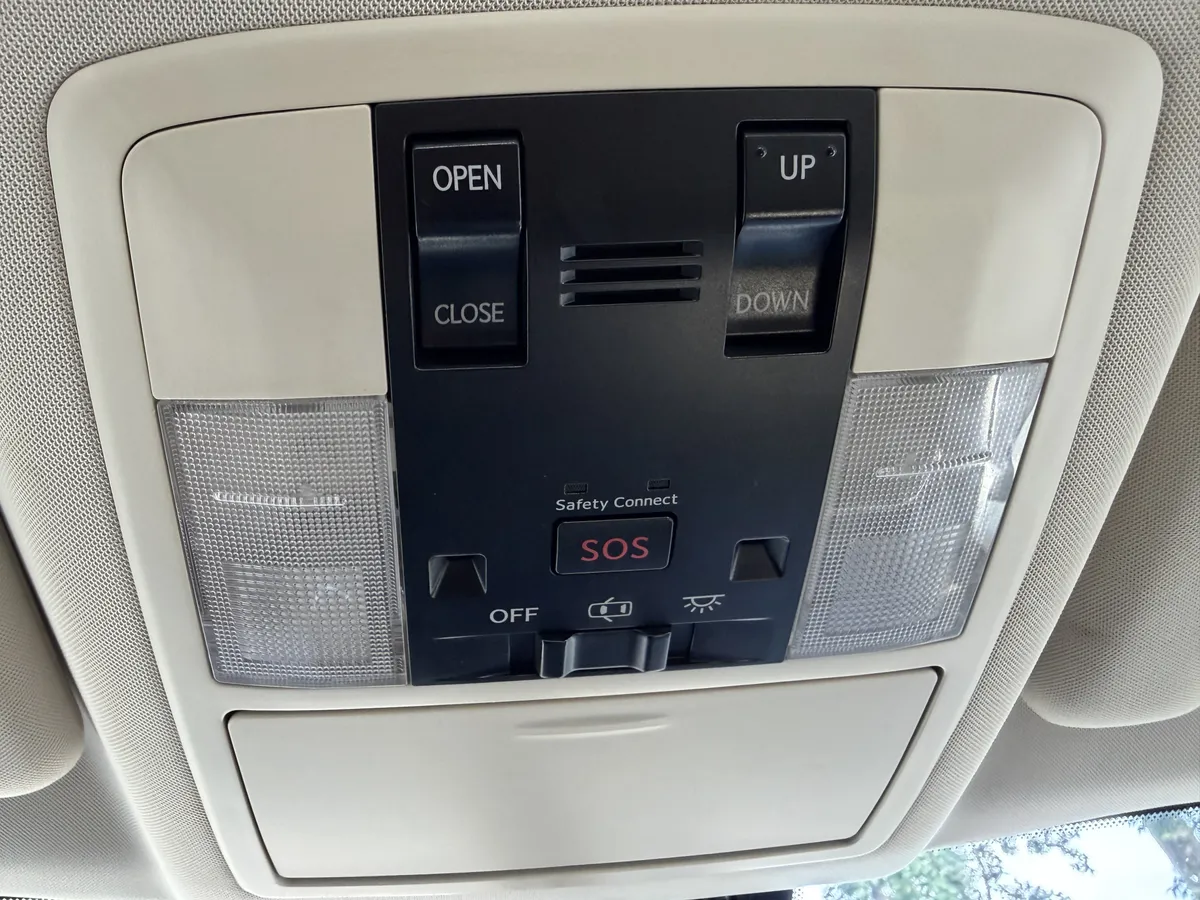 2014 Lexus CT 200h Hybrid Hybrid thumbnail 24