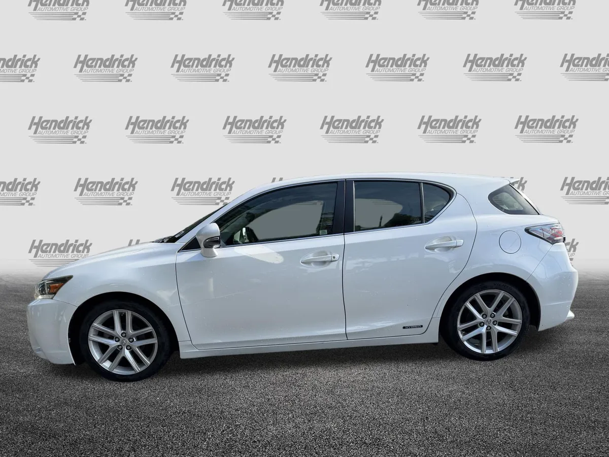 2014 Lexus CT 200h Hybrid Hybrid thumbnail 6