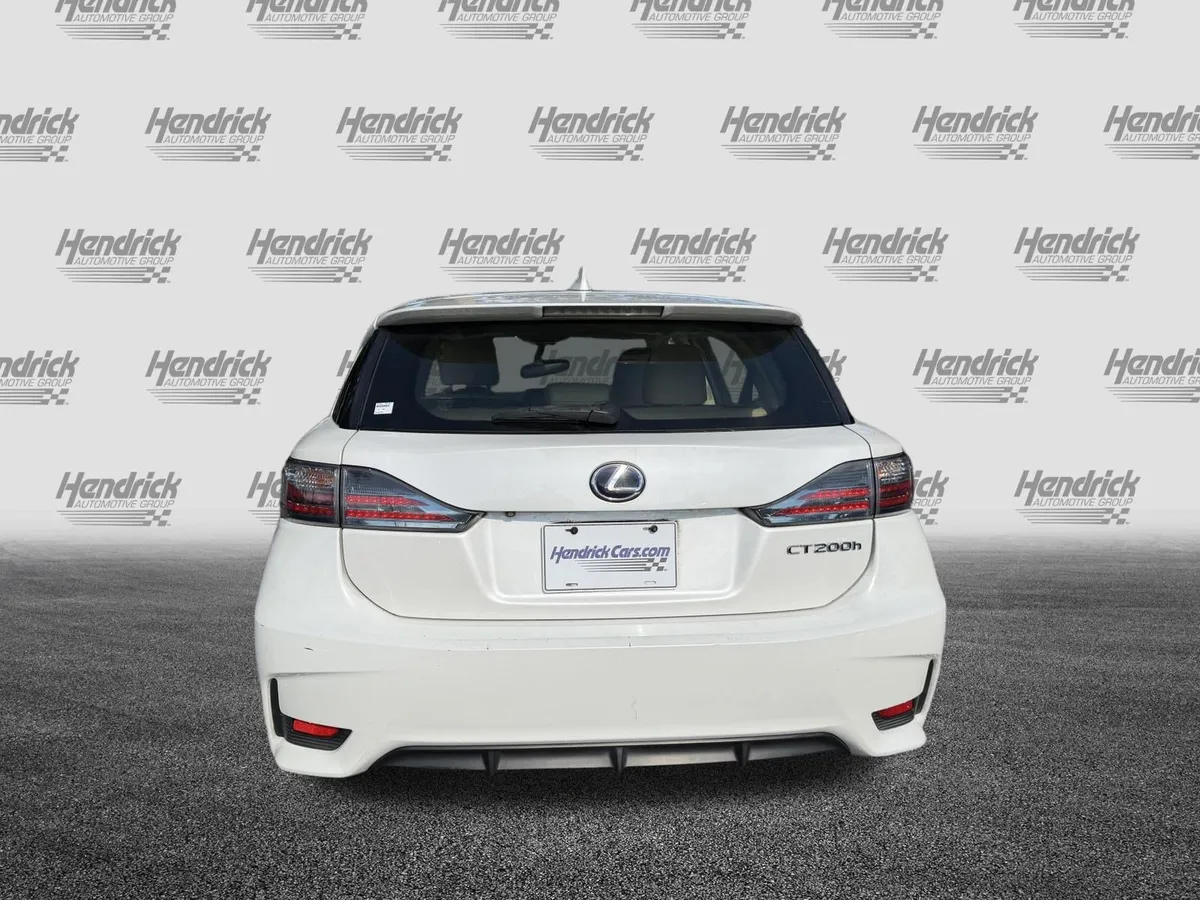2014 Lexus CT 200h Hybrid Hybrid thumbnail 8
