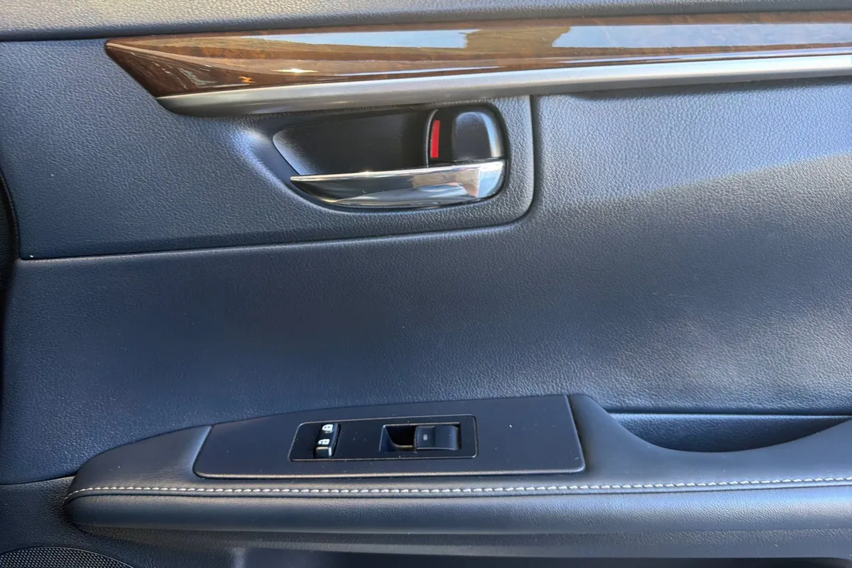 2014 Lexus ES 350 thumbnail 20