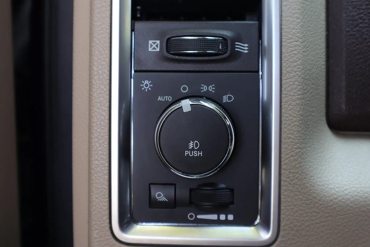 2014 Ram 1500 Big Horn thumbnail 21