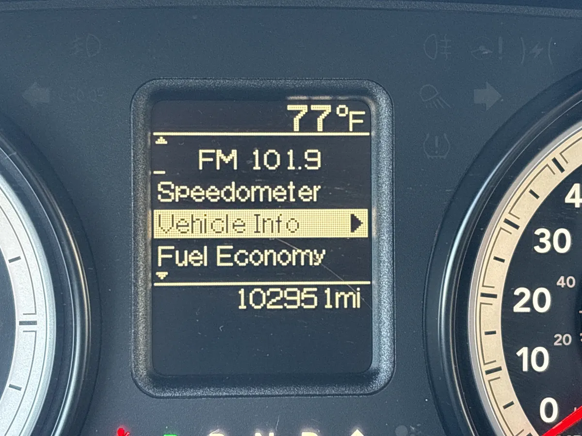 2014 Ram 1500 Tradesman thumbnail 26