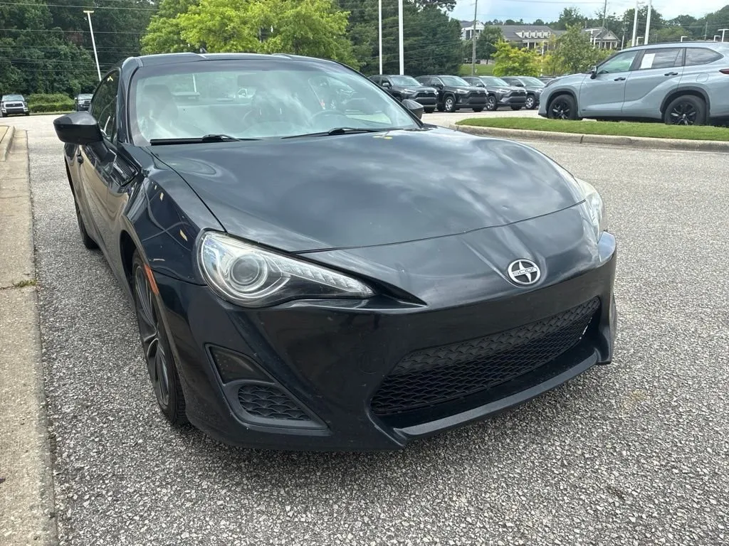 2014 Scion FR-S thumbnail 4
